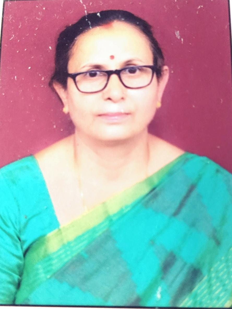 Padma Ojha - Principal Vipra School
